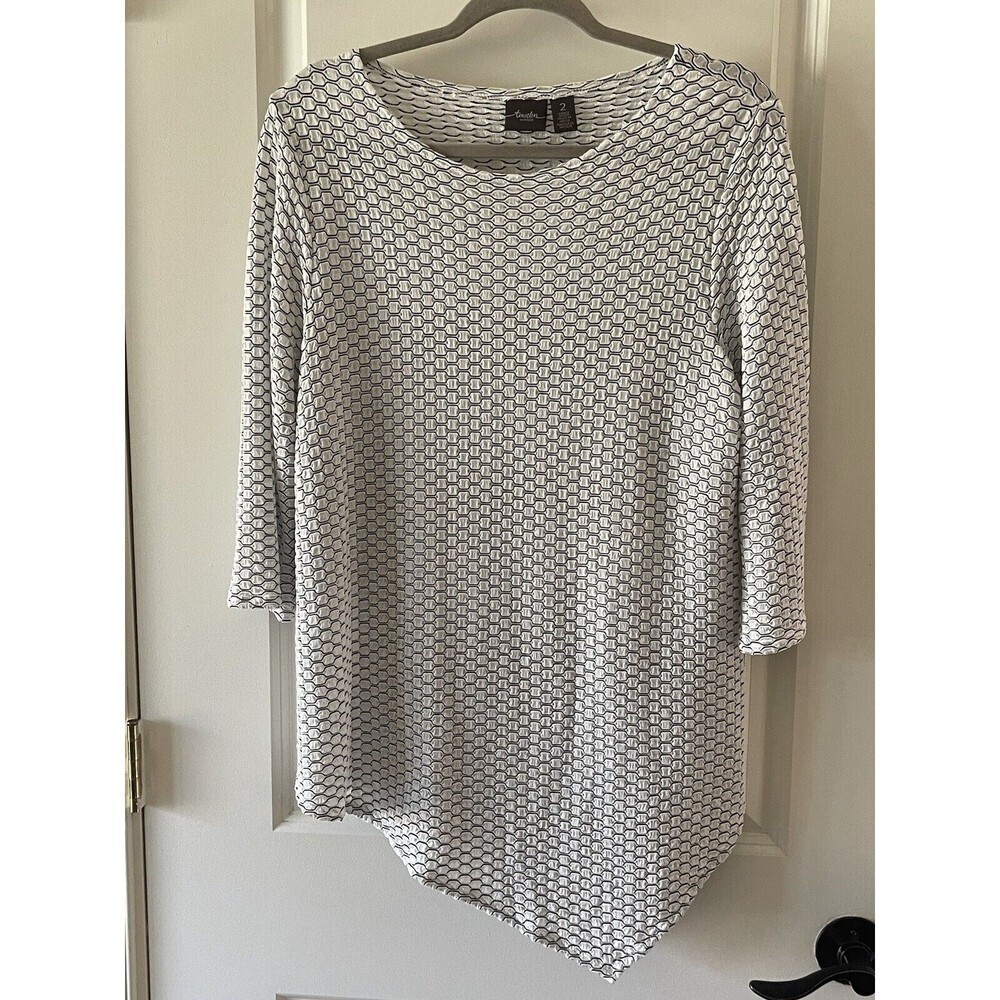Chico's Travelers Size 2 White Black Asymetrical Top Career box2